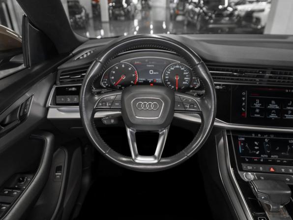 Audi Q8 I (4M) с пробегом 2018 года, цена 4 800 000 рублей, 118583 км, внедорожник, Автокод Объявления