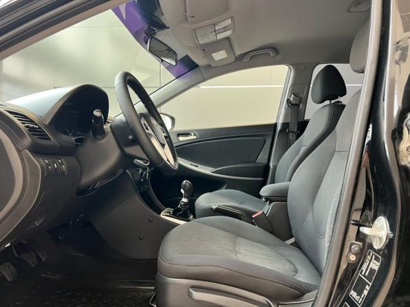 Hyundai Solaris I с пробегом 2011 года, цена 799 000 рублей, 106492 км, седан, Автокод Объявления