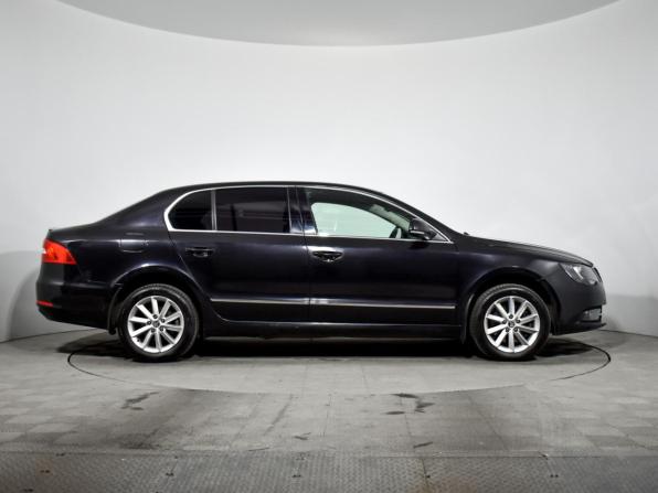 Skoda Superb II Рестайлинг с пробегом 2015 года, цена 1 180 000 рублей, 137000 км, лифтбек, Автокод Объявления