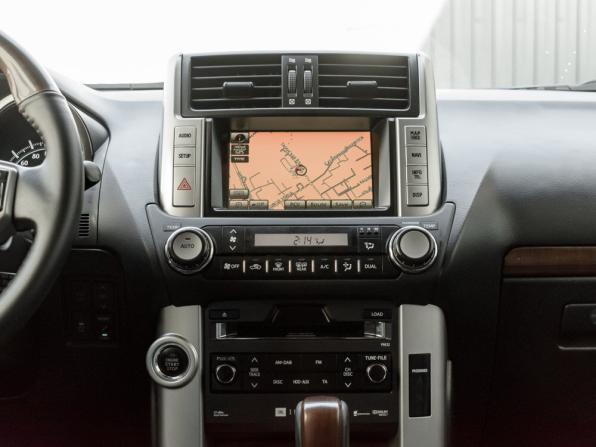 Toyota Land Cruiser Prado 150 Series с пробегом 2011 года, цена 2 690 000 рублей, 155966 км, внедорожник, Автокод Объявления