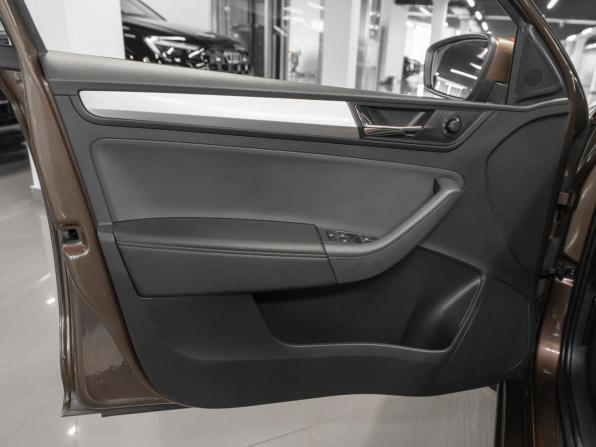 Skoda Rapid II с пробегом 2020 года, цена 1 880 000 рублей, 64590 км, лифтбек, Автокод Объявления