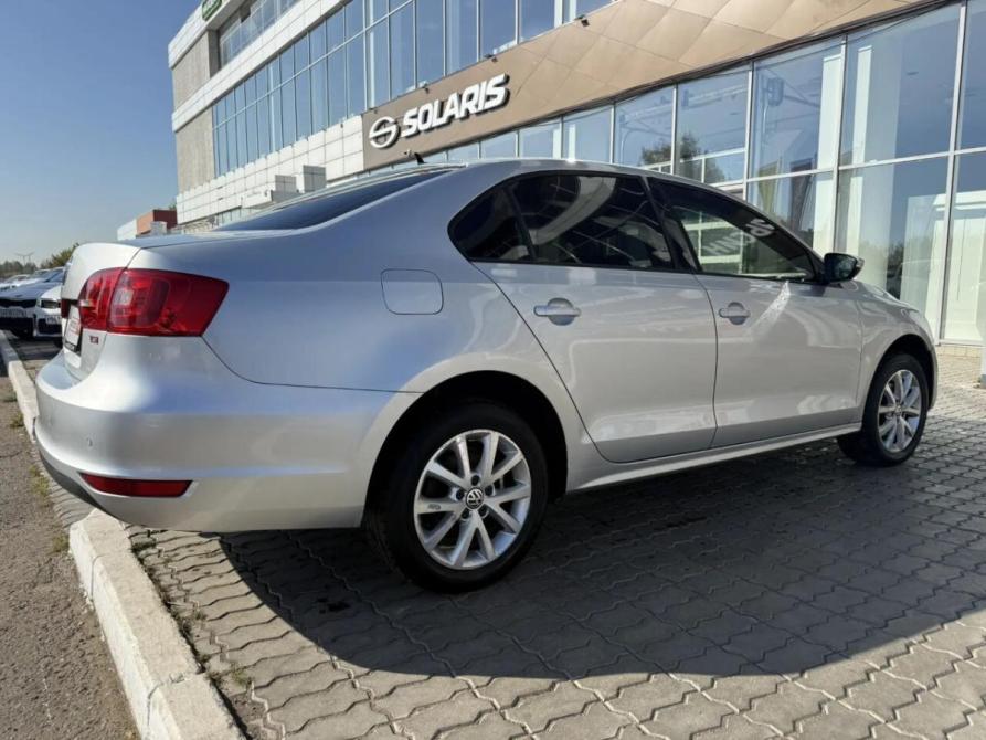 Volkswagen Jetta VI Набережные Челны  - изображение 16