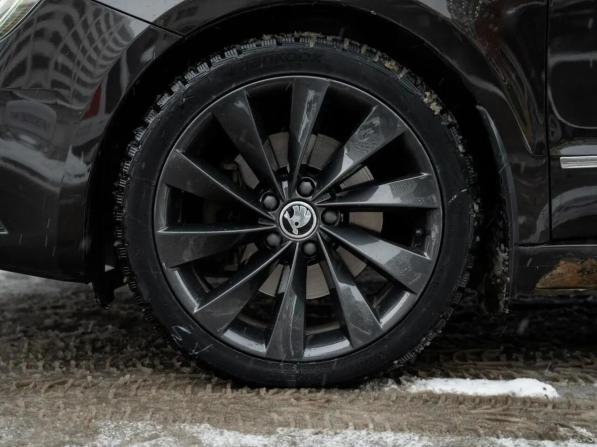 Skoda Superb II Рестайлинг с пробегом 2013 года, цена 1 400 000 рублей, 201915 км, лифтбек, Автокод Объявления