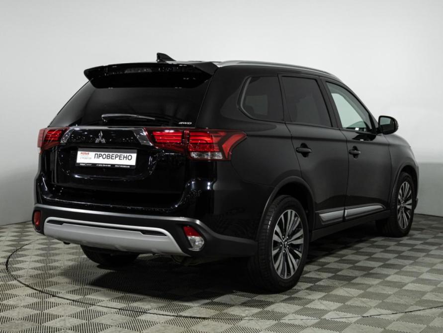 Mitsubishi Outlander III Рестайлинг 3 Санкт-Петербург  - изображение 6