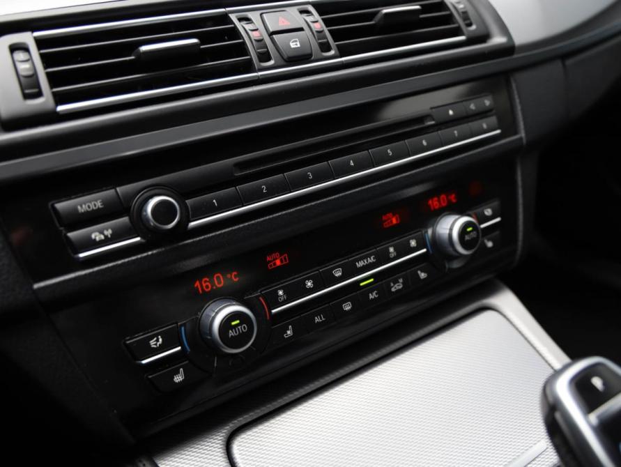 BMW 5 серии VI (F10/F11/F07) Санкт-Петербург  - изображение 15