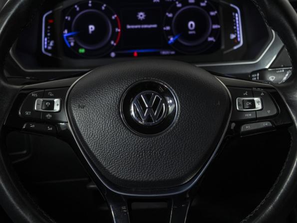 Volkswagen Tiguan II с пробегом 2019 года, цена 2 778 000 рублей, 130250 км, внедорожник, Автокод Объявления