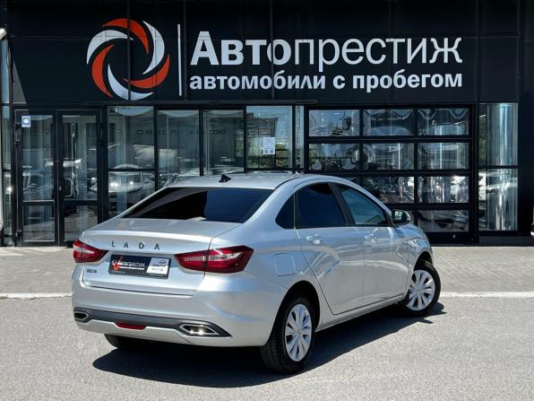 Lada (ВАЗ) Vesta I Рестайлинг (NG) с пробегом 2024 года, цена 1 339 000 рублей, 42998 км, седан, Автокод Объявления