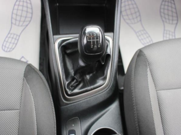 Hyundai Solaris II с пробегом 2018 года, цена 1 252 000 рублей, 120997 км, седан, Автокод Объявления
