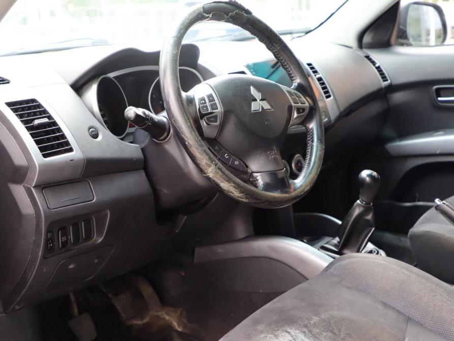 Mitsubishi Outlander II Санкт-Петербург  - изображение 12