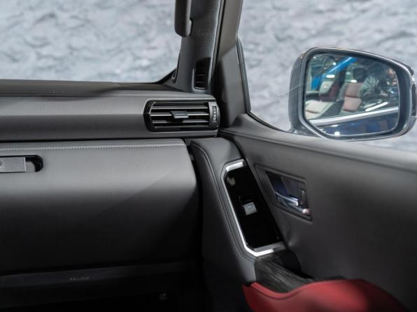Новый Toyota Land Cruiser 300 Series 2025 года, цена 18 890 000 рублей, внедорожник, Автокод Объявления