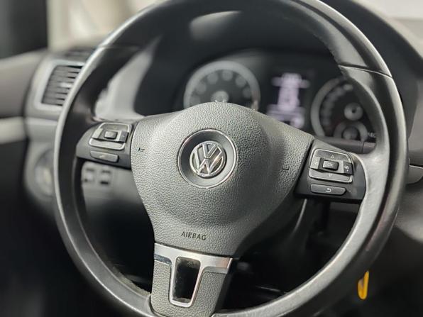 Volkswagen Touran I Рестайлинг 2 с пробегом 2012 года, цена 1 199 000 рублей, 74439 км, компактвэн, Автокод Объявления