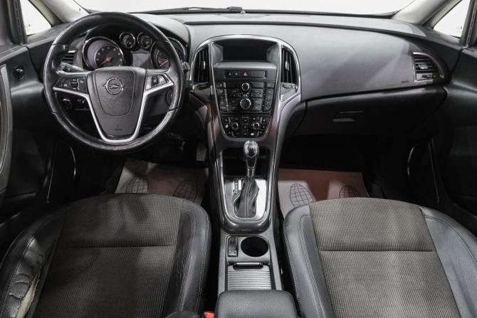 Opel Astra J с пробегом 2011 года, цена 599 000 рублей, 182300 км, хэтчбек, Автокод Объявления