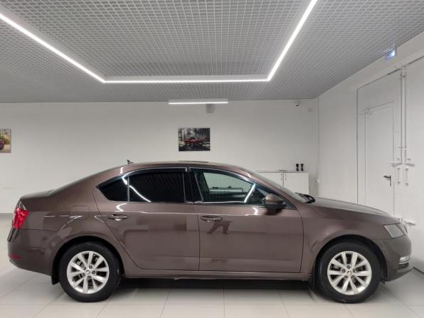 Skoda Octavia III (A7) Рестайлинг с пробегом 2018 года, цена 1 549 000 рублей, 134575 км, лифтбек, Автокод Объявления