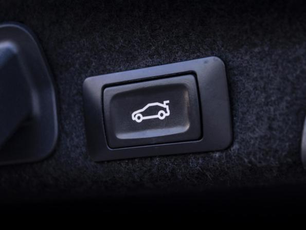 Audi A4 V (B9) Рестайлинг с пробегом 2020 года, цена 3 319 000 рублей, 94000 км, седан, Автокод Объявления