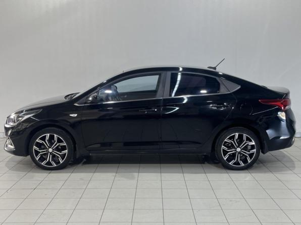 Hyundai Solaris II с пробегом 2017 года, цена 1 185 000 рублей, 149687 км, седан, Автокод Объявления