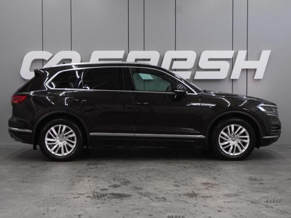 Volkswagen Touareg III с пробегом 2020 года, цена 4 779 000 рублей, 197135 км, внедорожник, Автокод Объявления