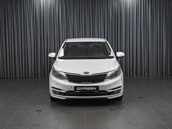 Kia Rio III Рестайлинг с пробегом 2017 года, цена 1 490 000 рублей, 79450 км, седан, Автокод Объявления