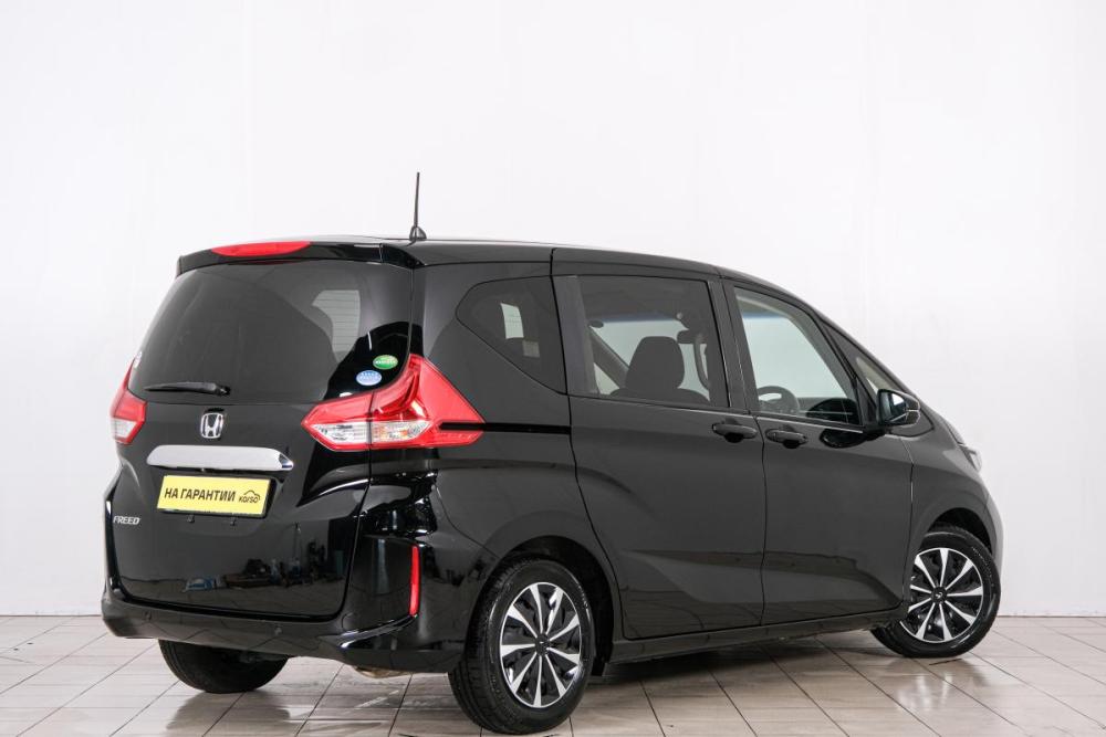 Honda Freed II Рестайлинг Красноярск  - изображение 7