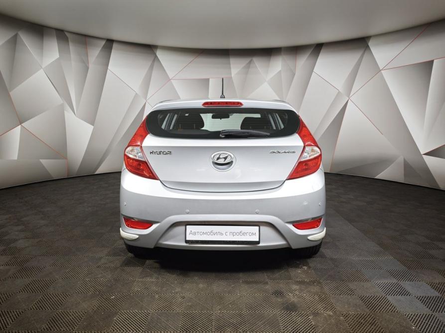 Hyundai Solaris I Москва  - изображение 8