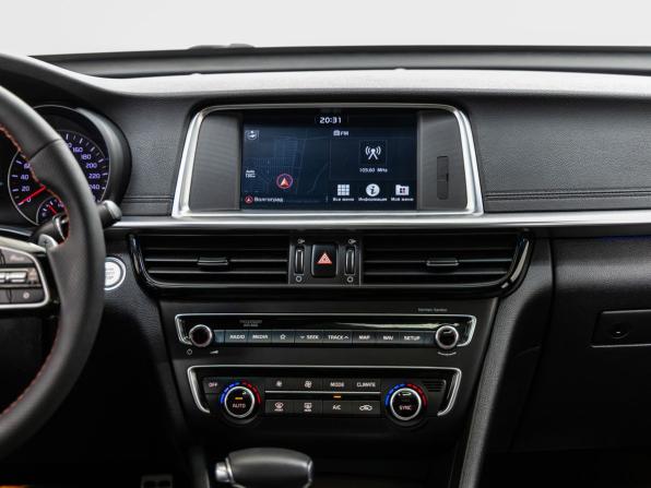 Kia Optima IV Рестайлинг с пробегом 2018 года, цена 1 918 000 рублей, 161489 км, седан, Автокод Объявления