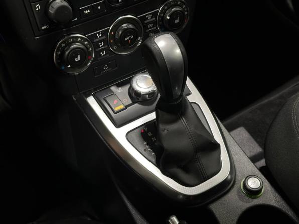 Land Rover Freelander II Рестайлинг с пробегом 2011 года, цена 1 400 000 рублей, 228041 км, внедорожник, Автокод Объявления