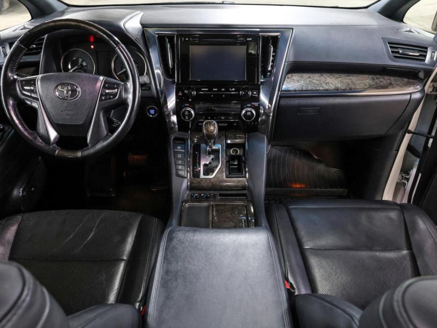 Toyota Alphard III Рестайлинг Москва  - изображение 18