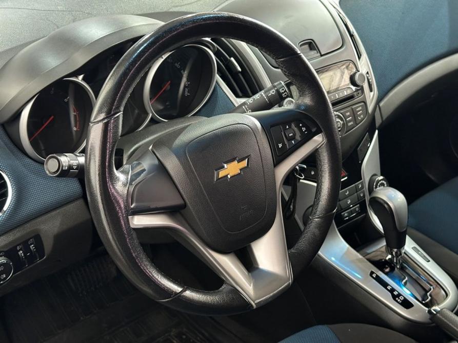 Chevrolet Cruze I Рестайлинг Москва  - изображение 12