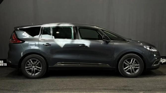 Renault Espace V с пробегом 2019 года, цена 1 949 000 рублей, 137576 км, минивэн, Автокод Объявления