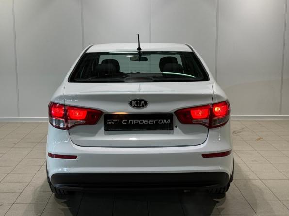 Kia Rio III Рестайлинг с пробегом 2016 года, цена 1 100 000 рублей, 87000 км, седан, Автокод Объявления