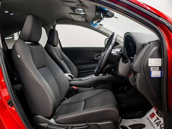 Honda Vezel I Рестайлинг с пробегом 2019 года, цена 1 999 000 рублей, 38008 км, внедорожник, Автокод Объявления