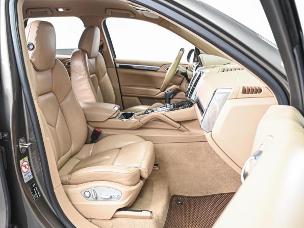 Porsche Cayenne II (958) с пробегом 2014 года, цена 2 575 111 рублей, 236848 км, внедорожник, Автокод Объявления