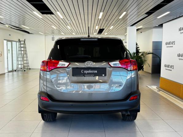 Toyota RAV4 IV (XA40) с пробегом 2013 года, цена 1 799 000 рублей, 161545 км, внедорожник, Автокод Объявления