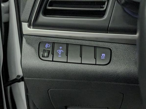 Hyundai Elantra VI (AD) Рестайлинг с пробегом 2020 года, цена 1 840 000 рублей, 98974 км, седан, Автокод Объявления