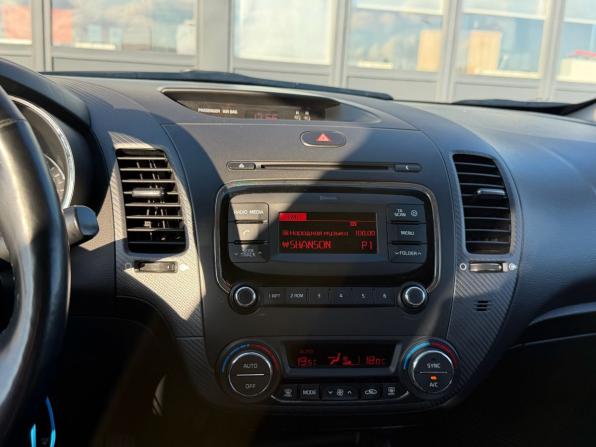Kia Cerato III Рестайлинг (Classic) с пробегом 2018 года, цена 1 420 000 рублей, 97000 км, седан, Автокод Объявления