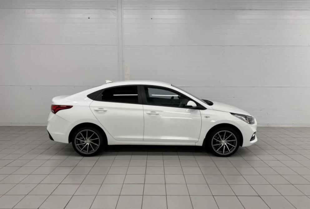 Hyundai Solaris II Астрахань  - изображение 4