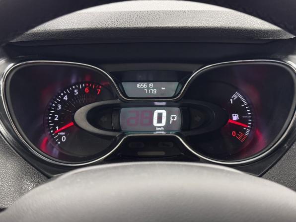 Renault Kaptur I с пробегом 2017 года, цена 1 270 000 рублей, 165619 км, внедорожник, Автокод Объявления