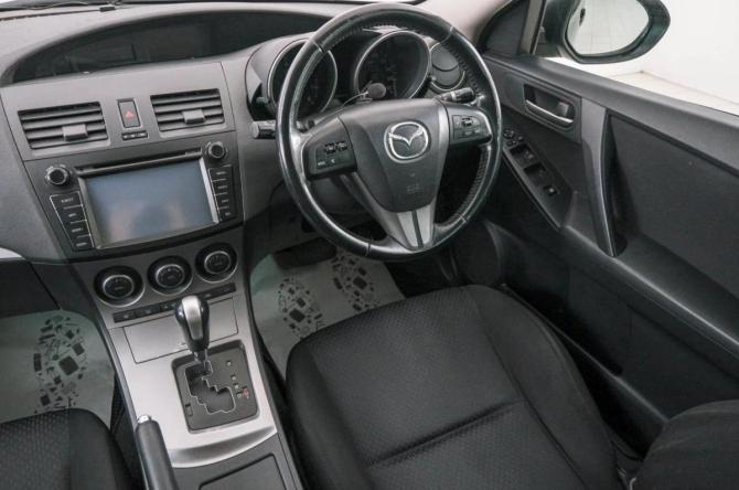 Mazda Axela II с пробегом 2009 года, цена 899 000 рублей, 157000 км, хэтчбек, Автокод Объявления