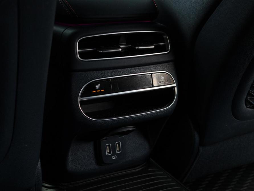 Genesis GV70 I Москва  - изображение 17