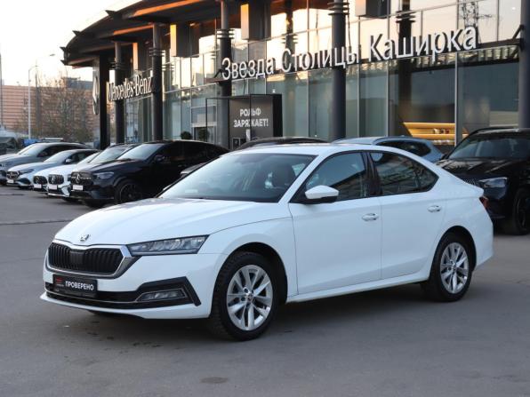 Skoda Octavia IV (A8) с пробегом 2020 года, цена 2 510 000 рублей, 77329 км, лифтбек, Автокод Объявления
