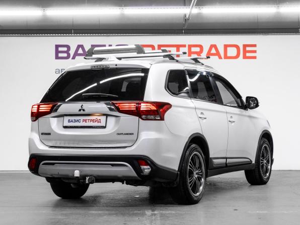 Mitsubishi Outlander III Рестайлинг 3 с пробегом 2019 года, цена 2 599 000 рублей, 73006 км, внедорожник, Автокод Объявления