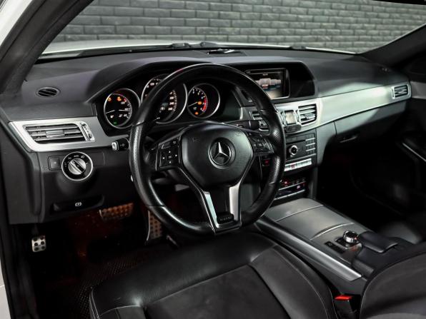 Mercedes-Benz E-Класс IV (W212 S212 C207) Рестайлинг с пробегом 2015 года, цена 2 035 000 рублей, 177659 км, седан, Автокод Объявления