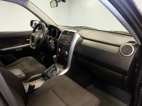 Suzuki Grand Vitara II Рестайлинг с пробегом 2010 года, цена 1 060 000 рублей, 202728 км, внедорожник, Автокод Объявления
