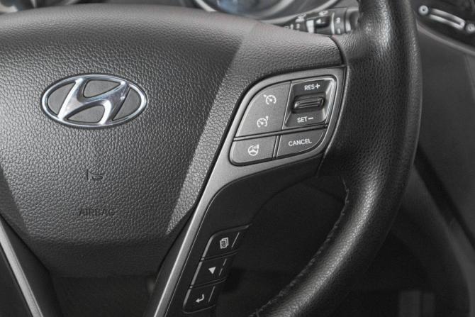 Hyundai Santa Fe III с пробегом 2014 года, цена 2 039 000 рублей, 266666 км, внедорожник, Автокод Объявления