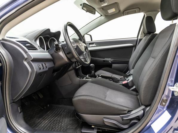 Mitsubishi Lancer X Рестайлинг с пробегом 2011 года, цена 968 000 рублей, 127586 км, седан, Автокод Объявления