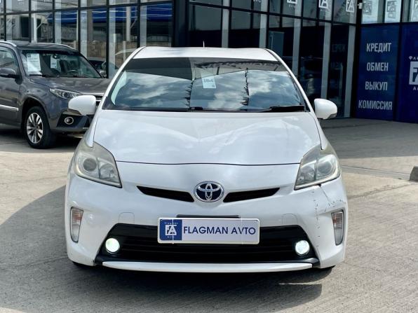 Toyota Prius III Рестайлинг (XW30) с пробегом 2012 года, цена 970 000 рублей, 217753 км, лифтбек, Автокод Объявления