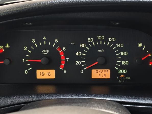 Chevrolet Niva I Рестайлинг с пробегом 2015 года, цена 653 300 рублей, 104228 км, внедорожник, Автокод Объявления