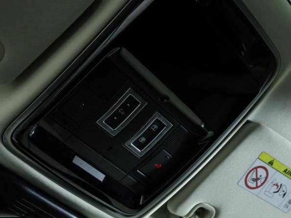 Land Rover Range Rover IV Рестайлинг с пробегом 2018 года, цена 5 349 000 рублей, 196902 км, внедорожник, Автокод Объявления