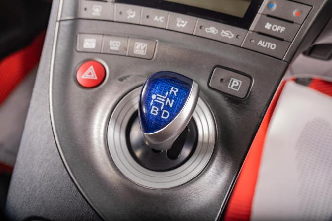 Toyota Prius Alpha I (ZVW40/41) с пробегом 2013 года, цена 1 249 000 рублей, 370000 км, универсал, Автокод Объявления