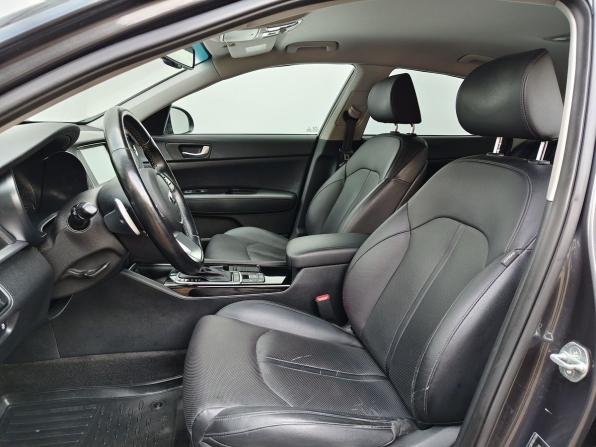 Kia Optima IV Рестайлинг с пробегом 2018 года, цена 1 800 000 рублей, 113722 км, седан, Автокод Объявления
