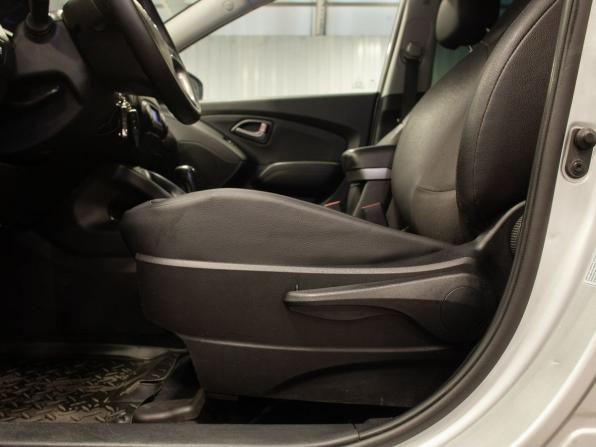 Hyundai ix35 I Рестайлинг с пробегом 2014 года, цена 1 445 000 рублей, 170593 км, внедорожник, Автокод Объявления
